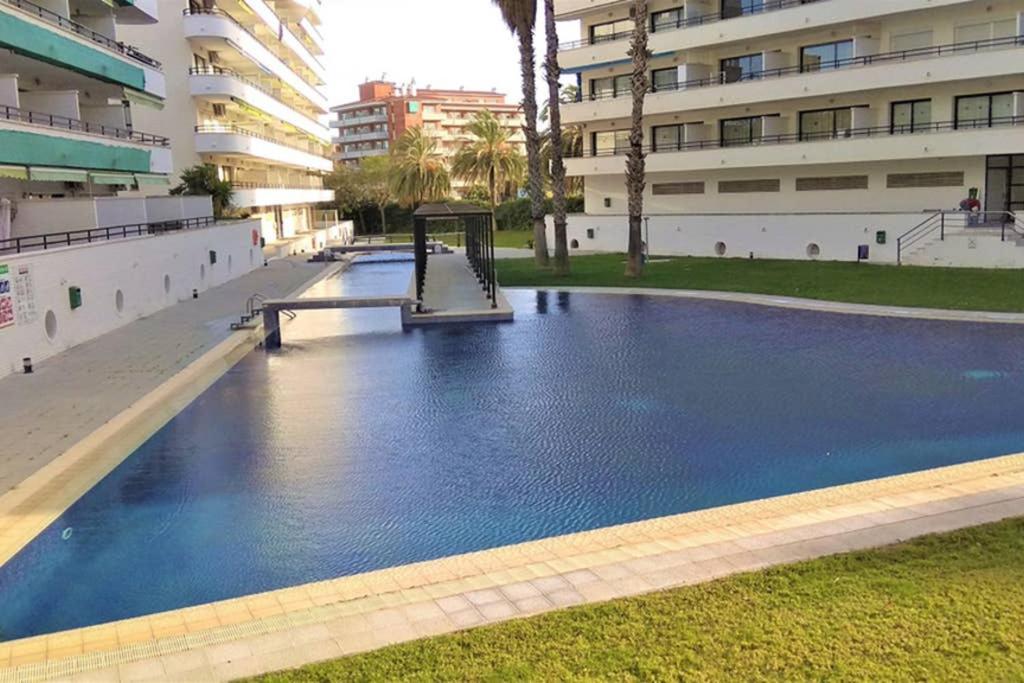 Apartaments Familiar Cerca Port Aventura Salou Esterno foto