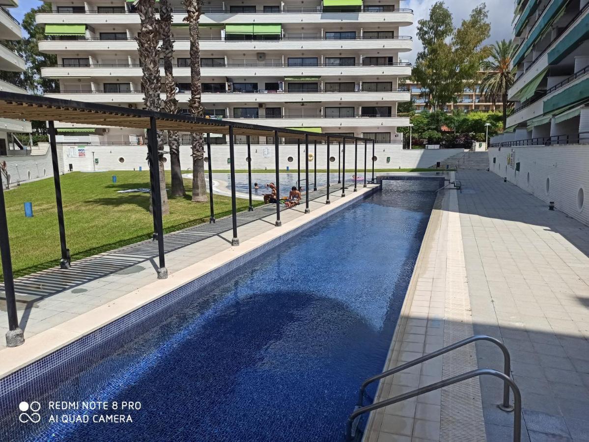 Apartaments Familiar Cerca Port Aventura Salou Esterno foto
